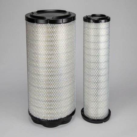 X773032 AIR FILTER KIT RADIALSEAL | RICO Europe